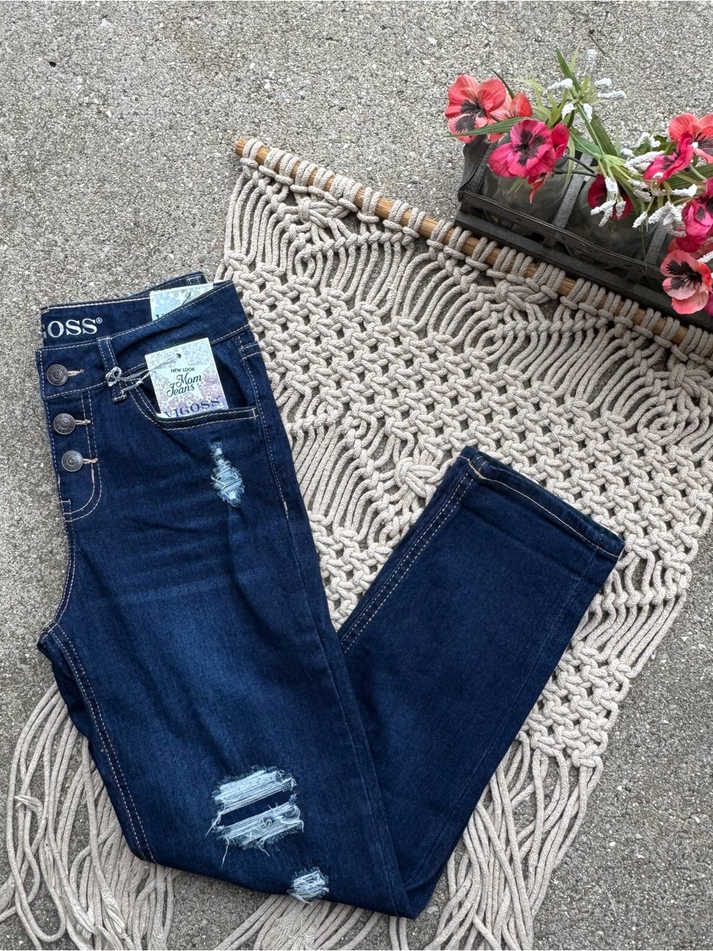 NWT Kids Vigoss Distressed Jeans Girls Size 10